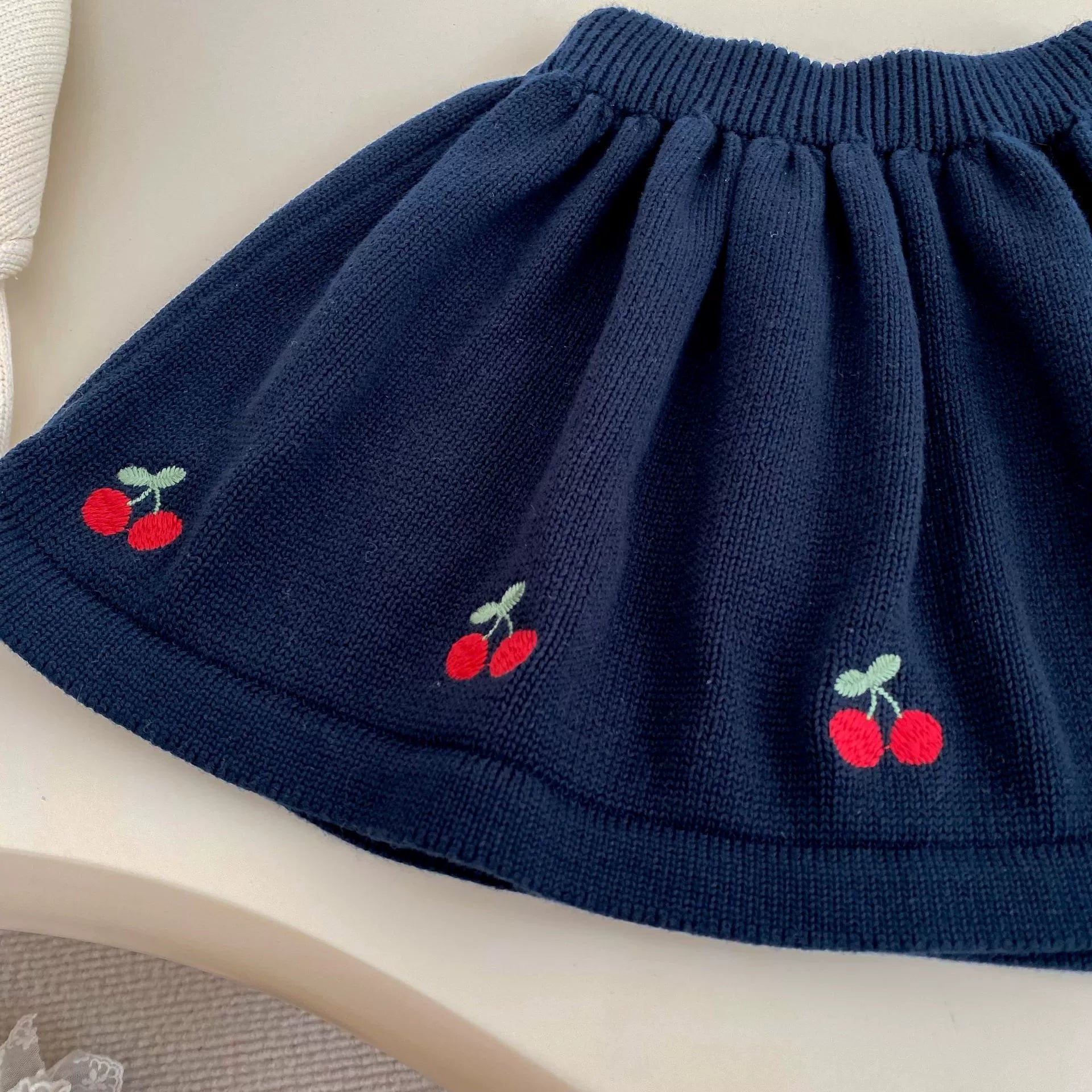 Spring and Autumn Kids Girls Cherry Embroidered Clothing