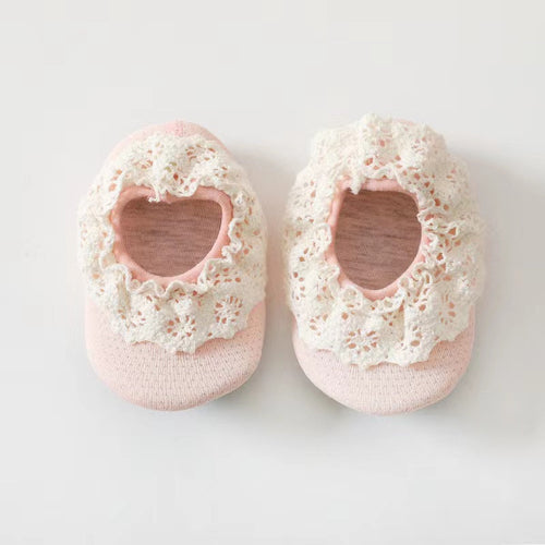 Baby Lace Ruffle Design Shoes